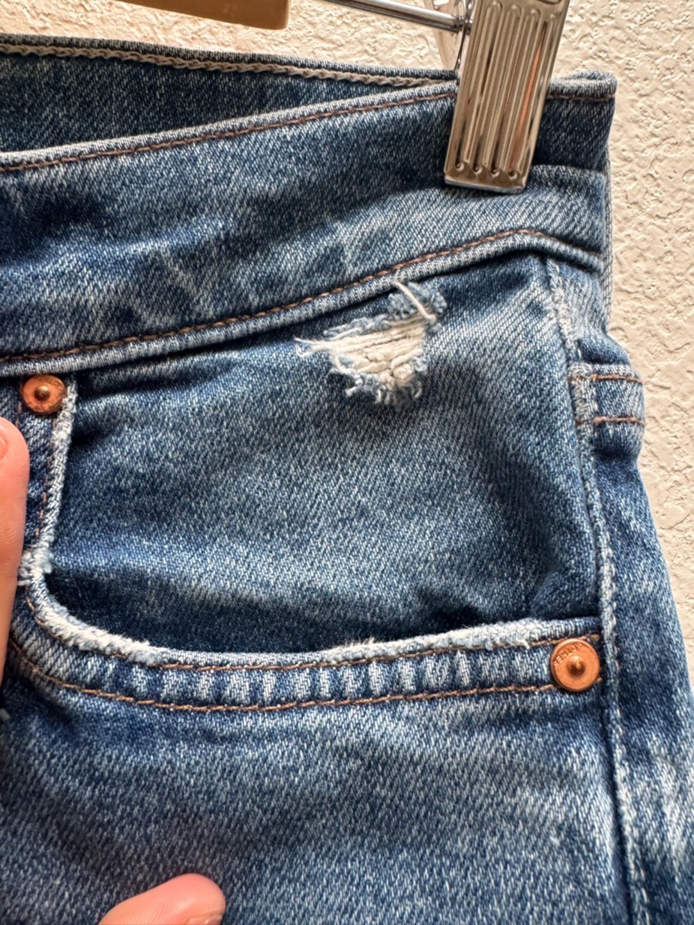 MOTHER The Tomcat Playing With Scissors Crop Straight Jeans - Picture 7 of 14